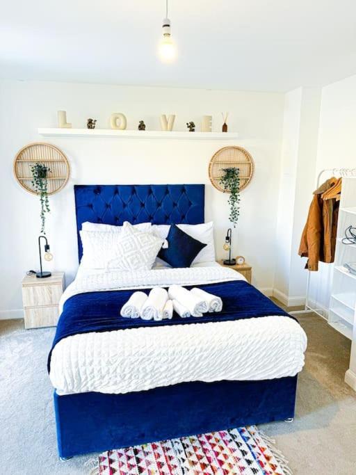 Contractors, Families, Tourists & Groups Welcome Sleeps Upto 9, Garden, Pet Allowed, Parking Included! バーミンガム エクステリア 写真